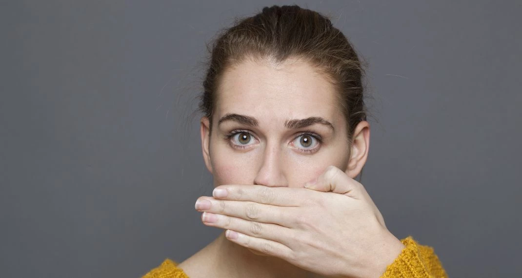 Αυτός είναι ο μόνος τρόπος για να διαπιστώσετε αν έχετε δυσάρεστη αναπνοή